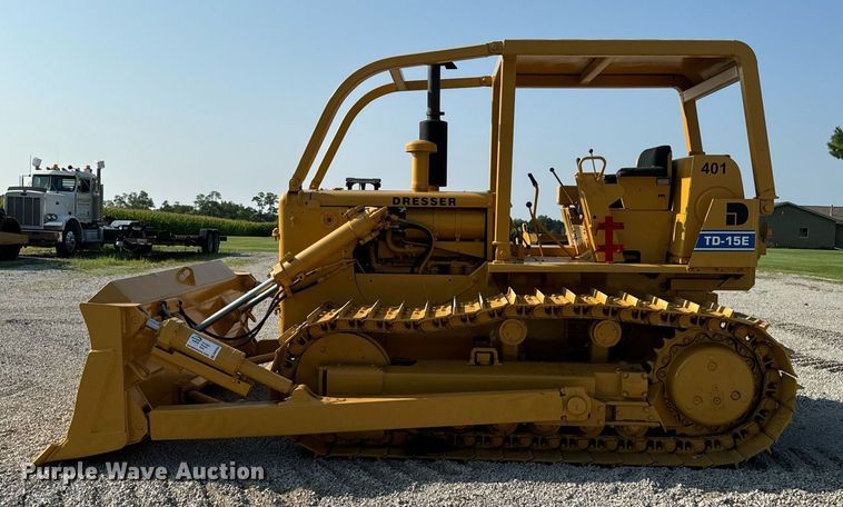 image for item DW2264 1971 Dresser TD-15BP dozer