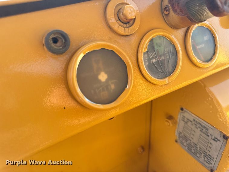 image for item DW2264 1971 Dresser TD-15BP dozer