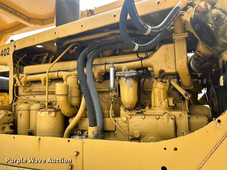 image for item DW2265 1969 Caterpillar D8H dozer