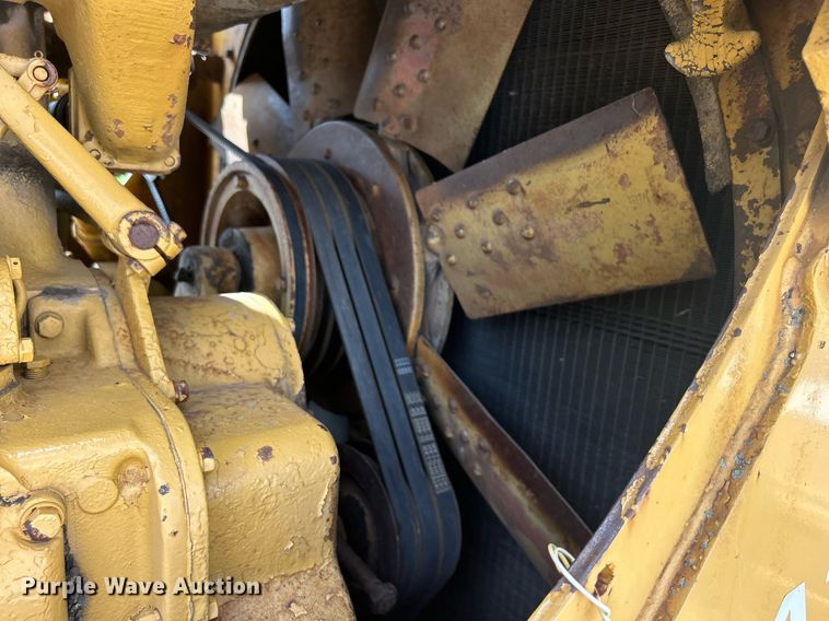 image for item DW2265 1969 Caterpillar D8H dozer