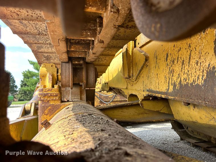 image for item DW2265 1969 Caterpillar D8H dozer