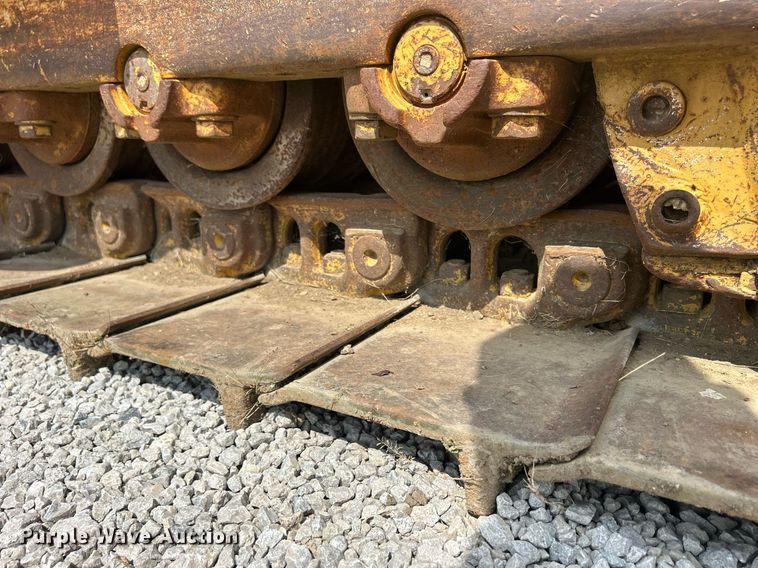 image for item DW2265 1969 Caterpillar D8H dozer