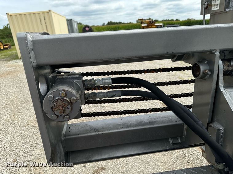 image for item DW2266 Arrow 1350 hammer