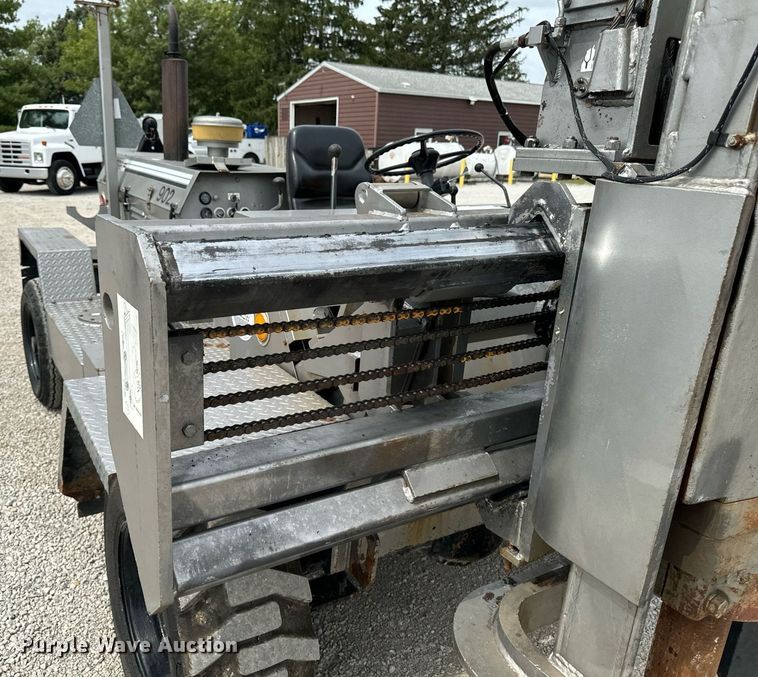 image for item DW2266 Arrow 1350 hammer