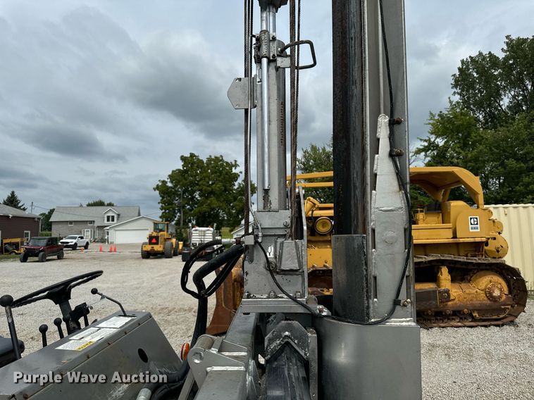 image for item DW2266 Arrow 1350 hammer