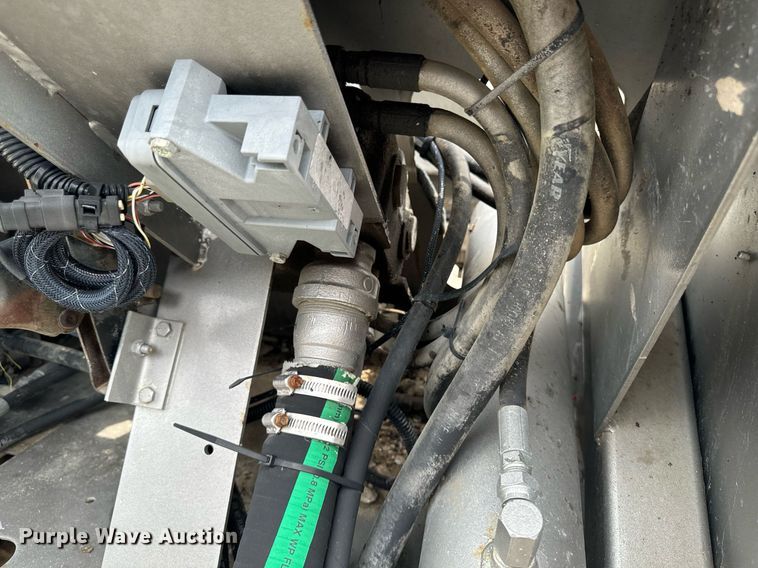 image for item DW2266 Arrow 1350 hammer