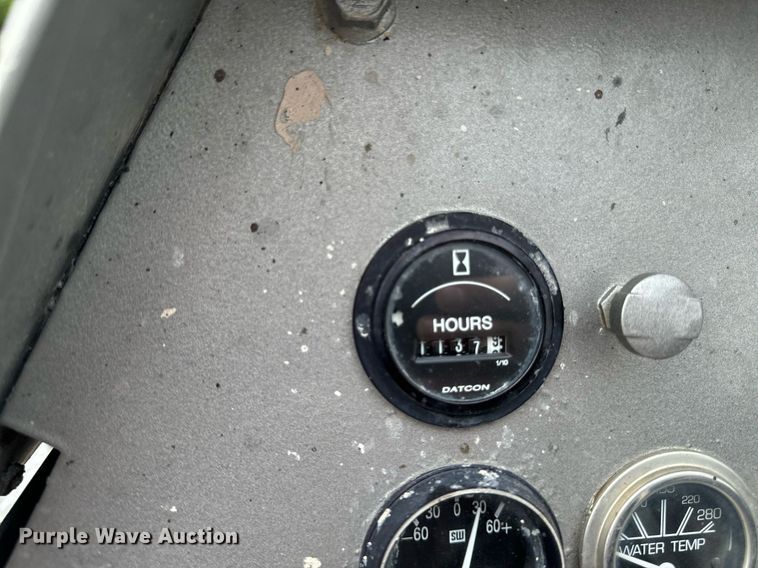 image for item DW2266 Arrow 1350 hammer