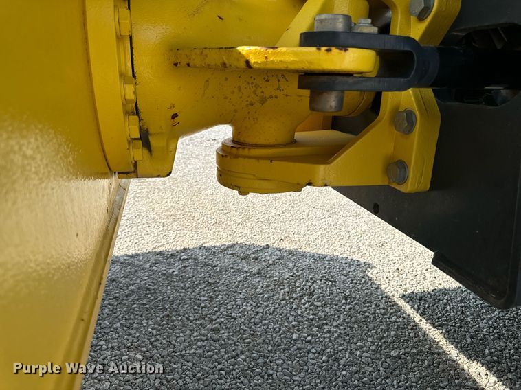 image for item DW2267 2017 Bomag BW211DH single drum vibratory roller