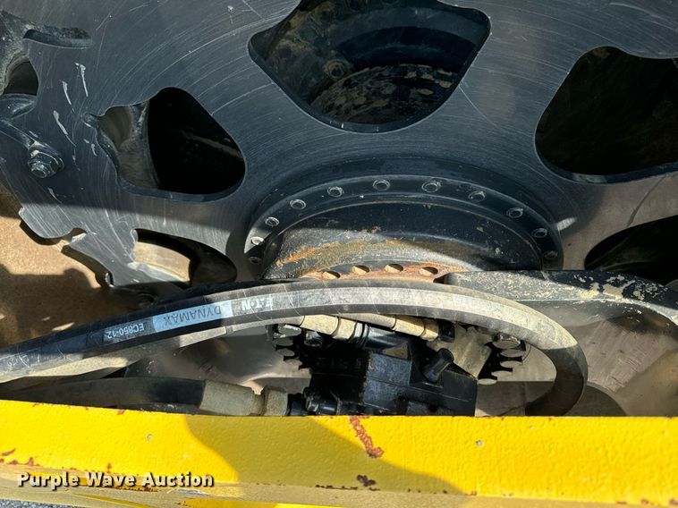 image for item DW2267 2017 Bomag BW211DH single drum vibratory roller