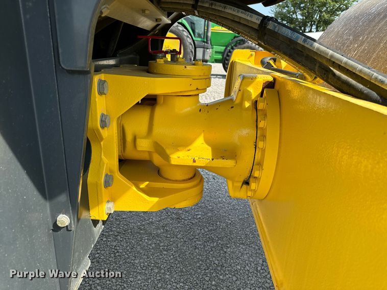 image for item DW2267 2017 Bomag BW211DH single drum vibratory roller