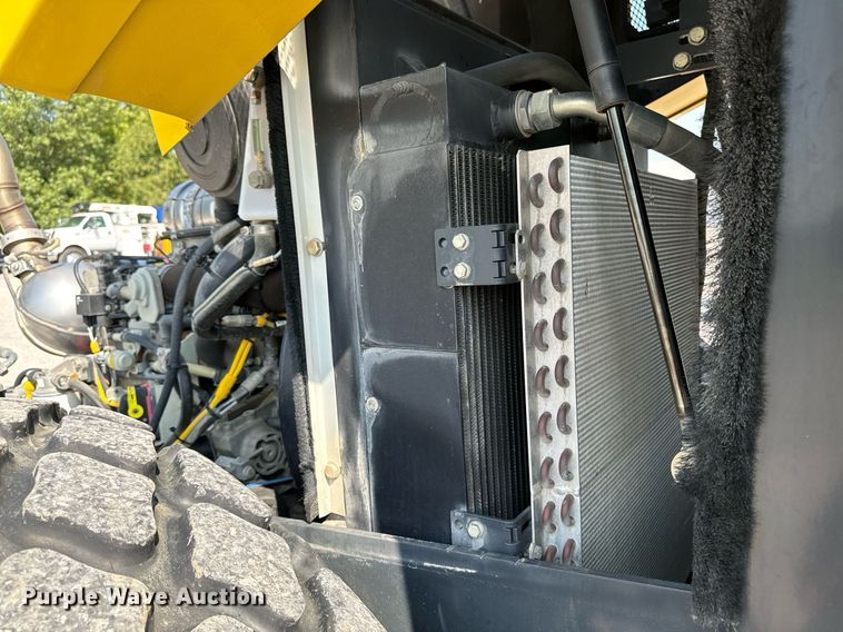 image for item DW2267 2017 Bomag BW211DH single drum vibratory roller