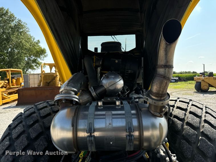 image for item DW2267 2017 Bomag BW211DH single drum vibratory roller