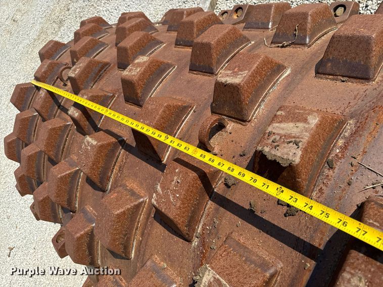 image for item DW2267 2017 Bomag BW211DH single drum vibratory roller