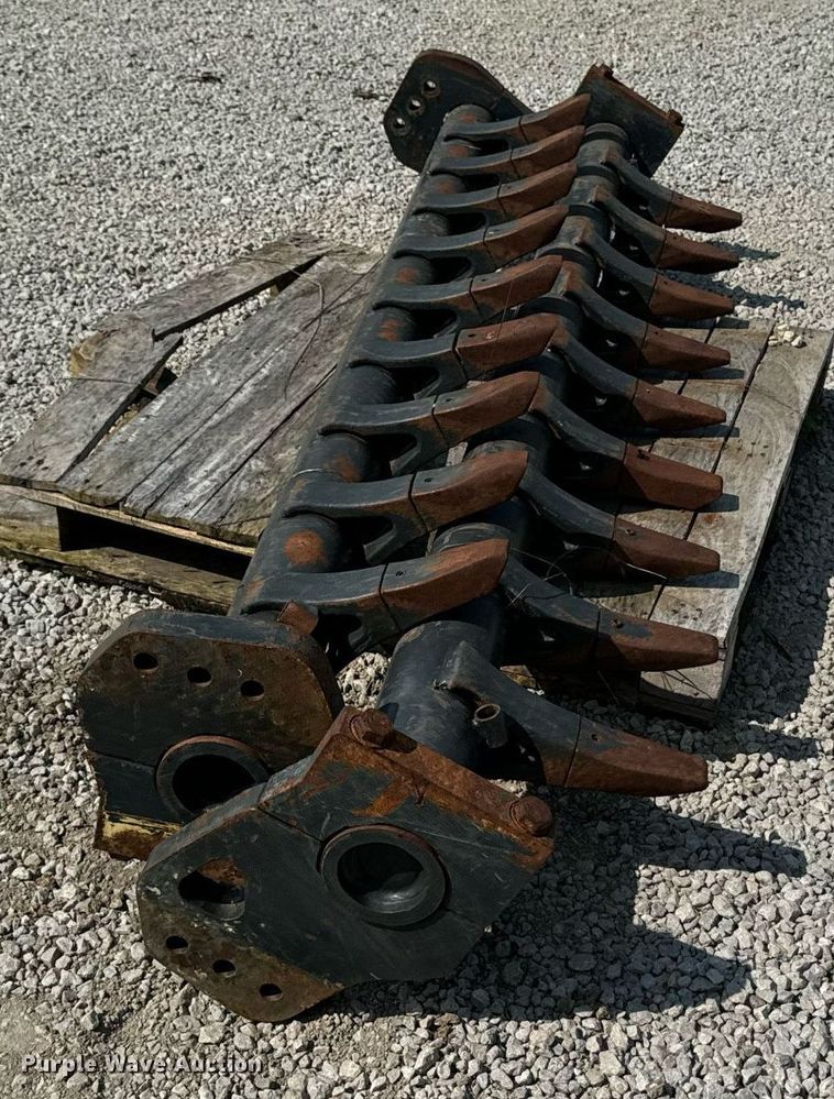 image for item DW2267 2017 Bomag BW211DH single drum vibratory roller