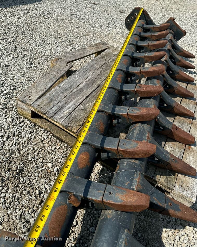 image for item DW2267 2017 Bomag BW211DH single drum vibratory roller