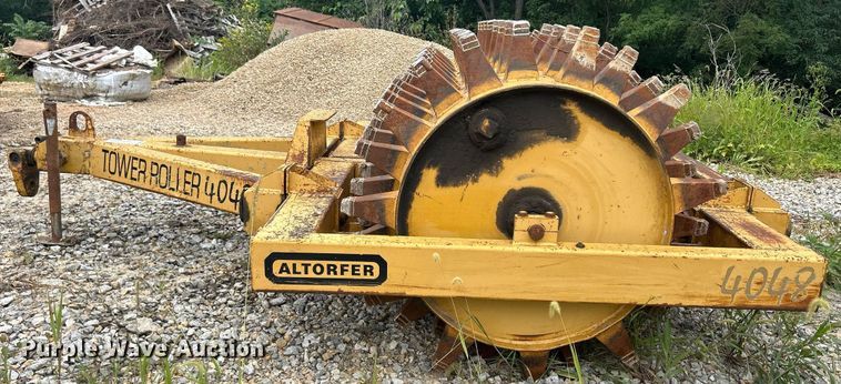 image for item DW2268 Tower Roller 4048 wedge foot roller