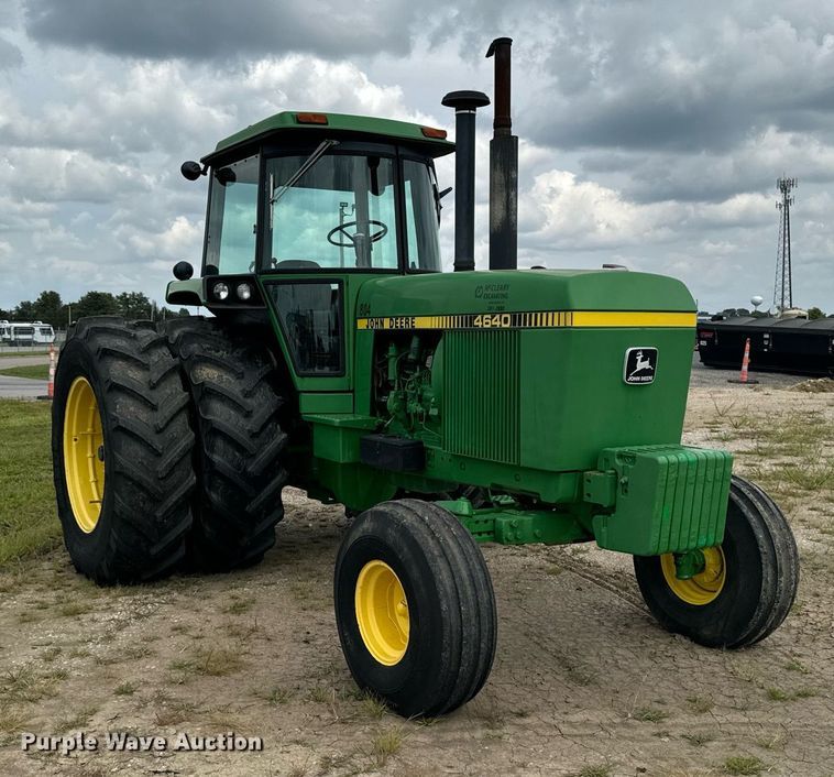 image for item DW2269 1981 John Deere 4640 tractor