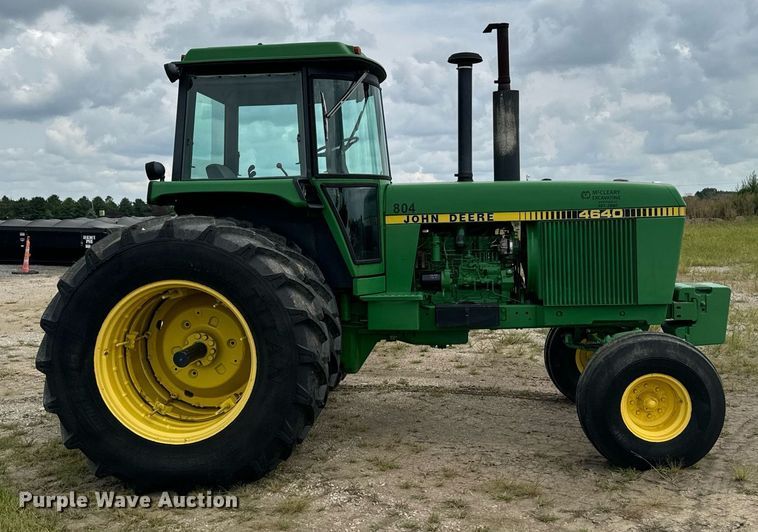 image for item DW2269 1981 John Deere 4640 tractor