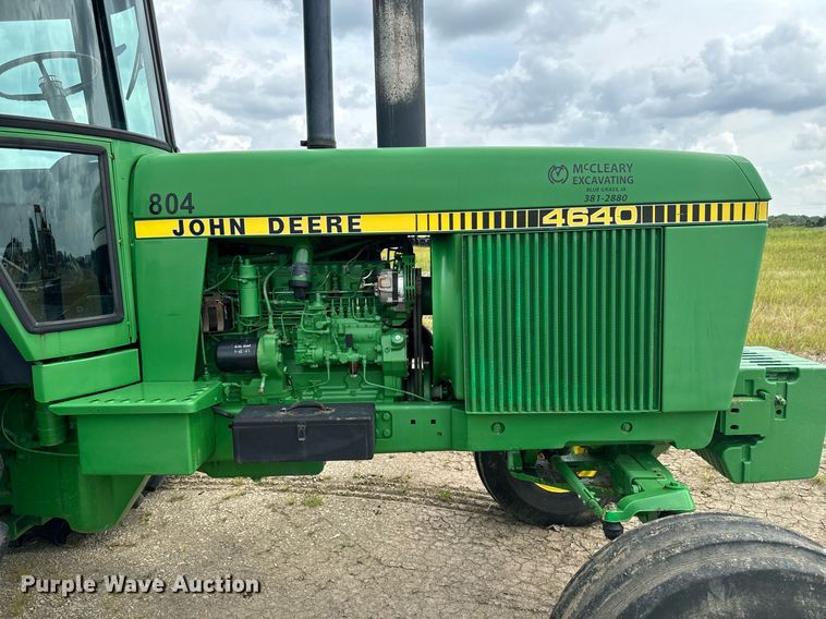 image for item DW2269 1981 John Deere 4640 tractor