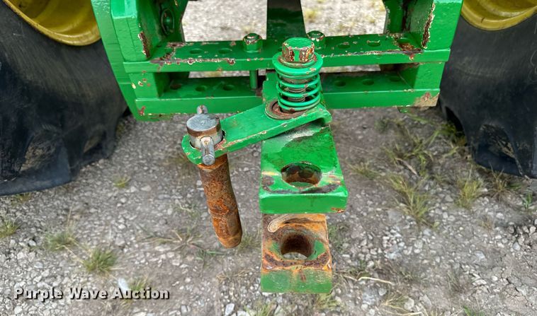 image for item DW2269 1981 John Deere 4640 tractor