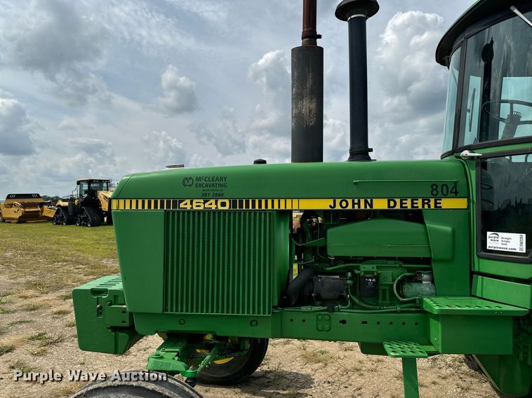 image for item DW2269 1981 John Deere 4640 tractor