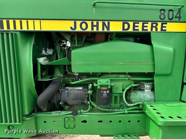 image for item DW2269 1981 John Deere 4640 tractor