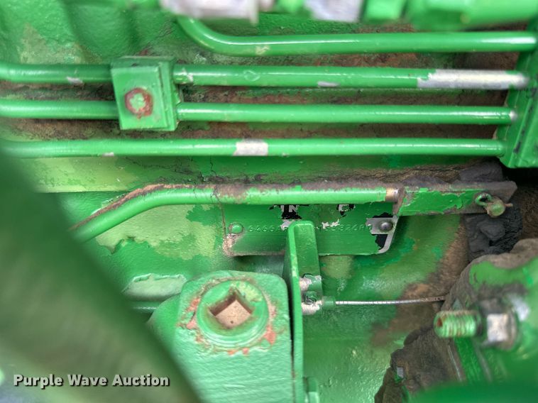 image for item DW2269 1981 John Deere 4640 tractor