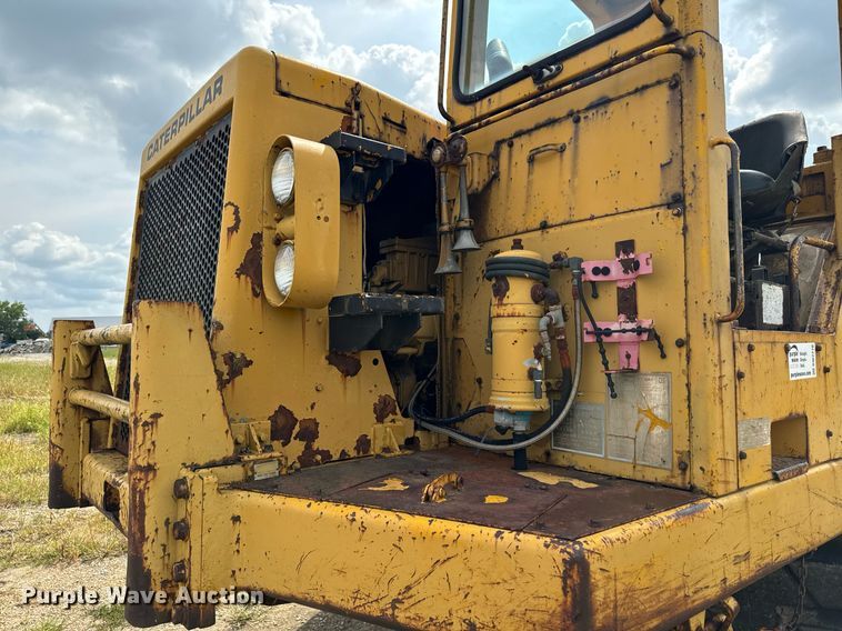 image for item DW2270 1978 Caterpillar 621B conventional scraper 