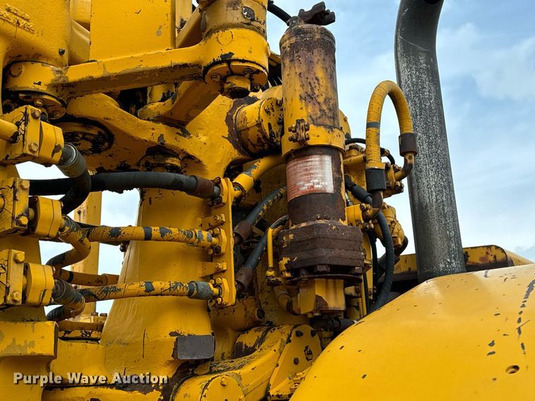 image for item DW2270 1978 Caterpillar 621B conventional scraper 