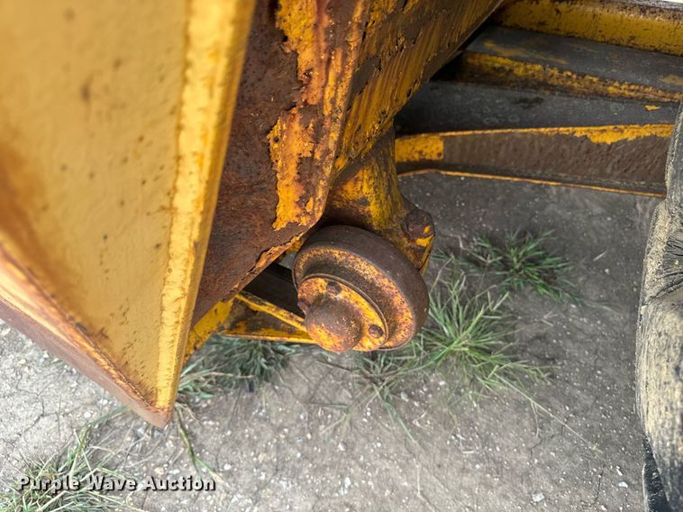 image for item DW2270 1978 Caterpillar 621B conventional scraper 