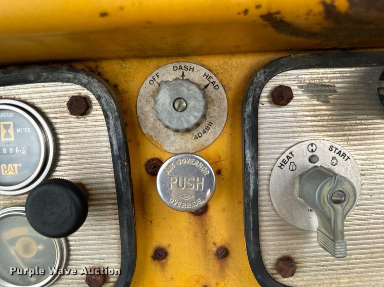 image for item DW2270 1978 Caterpillar 621B conventional scraper 