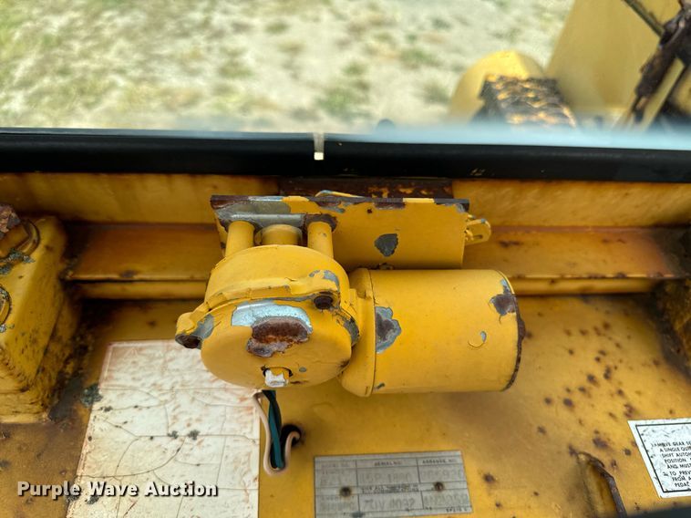 image for item DW2270 1978 Caterpillar 621B conventional scraper 