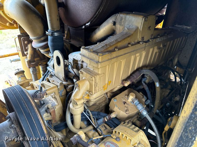 image for item DW2270 1978 Caterpillar 621B conventional scraper 