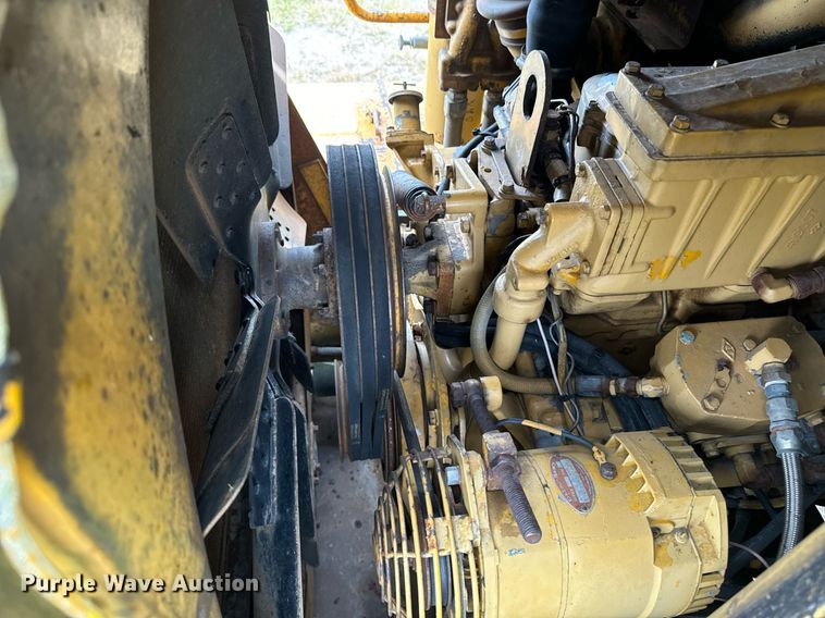 image for item DW2270 1978 Caterpillar 621B conventional scraper 