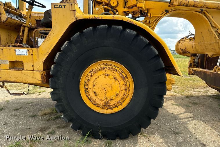 image for item DW2270 1978 Caterpillar 621B conventional scraper 
