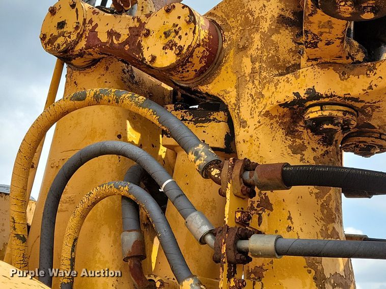 image for item DW2271 1978 Caterpillar 621B conventional scraper 