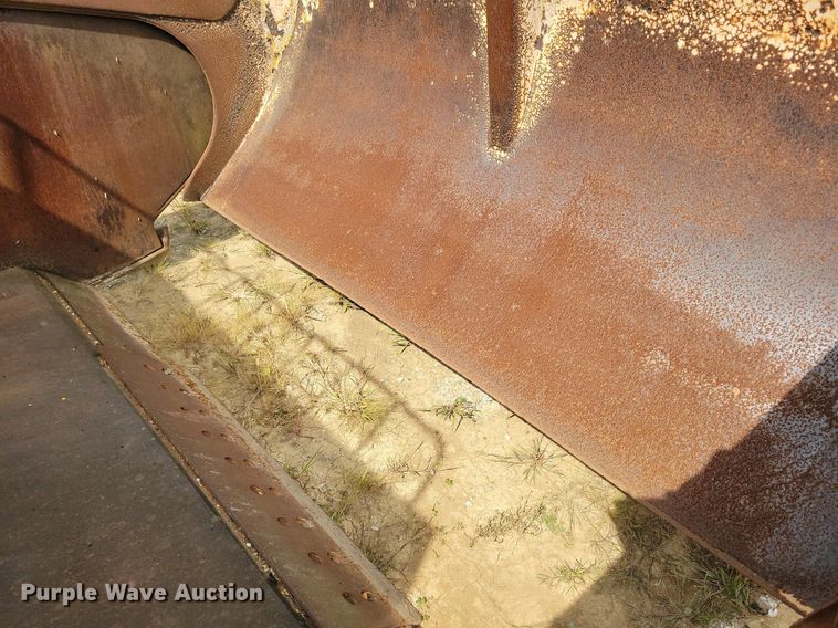 image for item DW2271 1978 Caterpillar 621B conventional scraper 