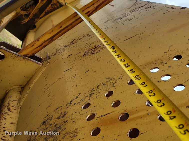 image for item DW2271 1978 Caterpillar 621B conventional scraper 