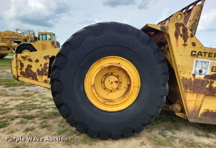 image for item DW2271 1978 Caterpillar 621B conventional scraper 