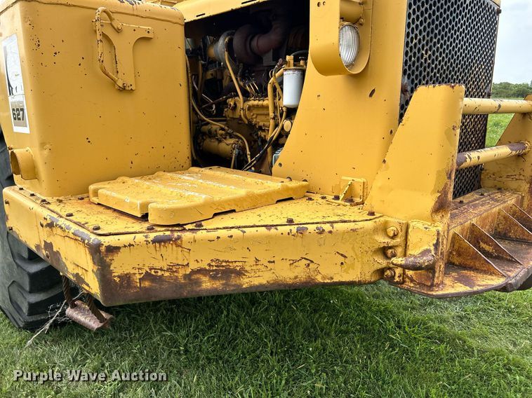 image for item DW2272 1973 Caterpillar  627 conventional scraper 