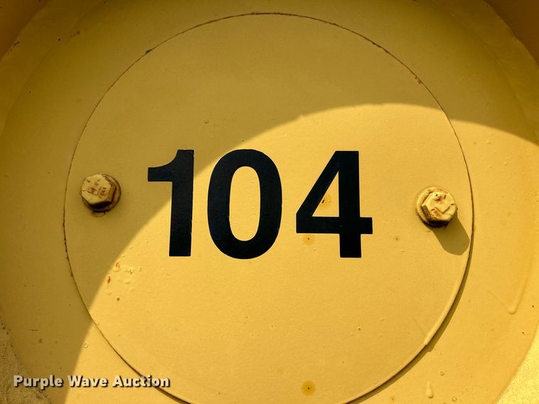 image for item DW2273 1979 Caterpillar  627B conventional scraper 