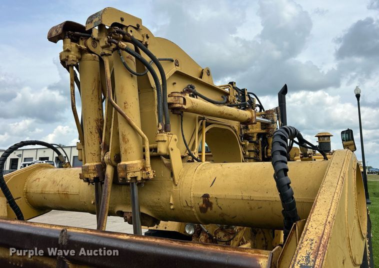 image for item DW2273 1979 Caterpillar  627B conventional scraper 