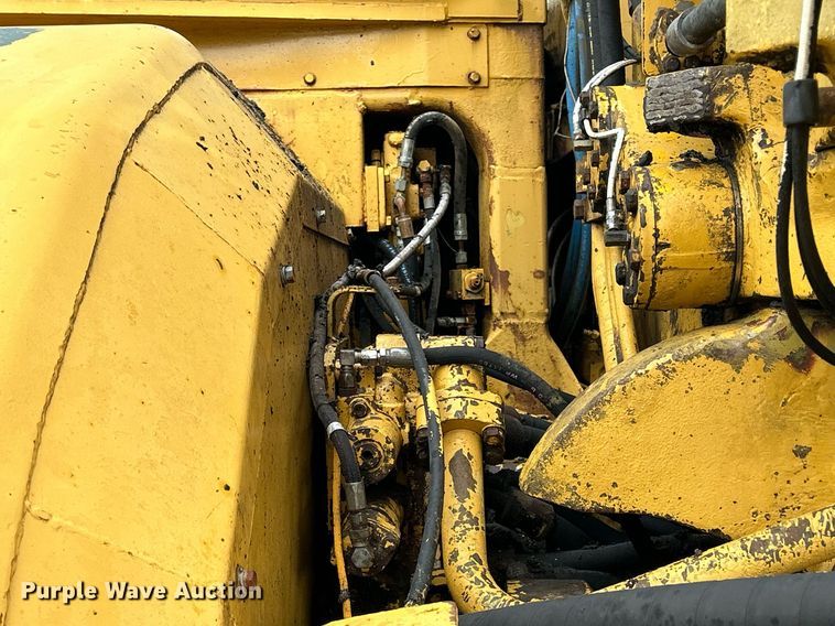 image for item DW2273 1979 Caterpillar  627B conventional scraper 