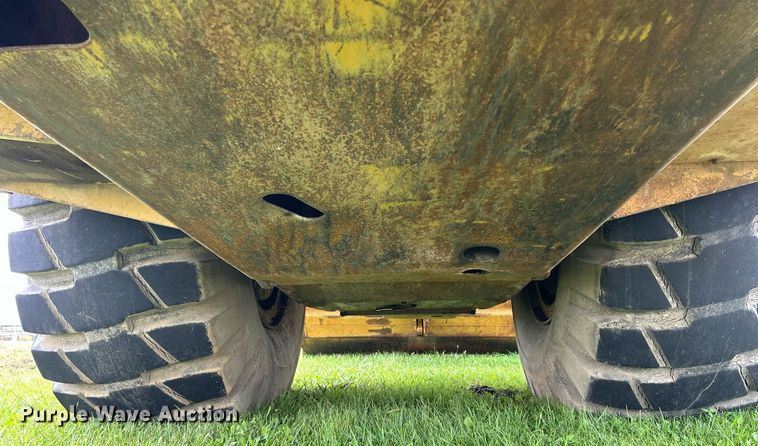 image for item DW2273 1979 Caterpillar  627B conventional scraper 