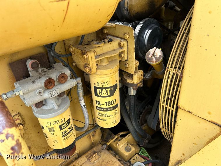 image for item DW2273 1979 Caterpillar  627B conventional scraper 