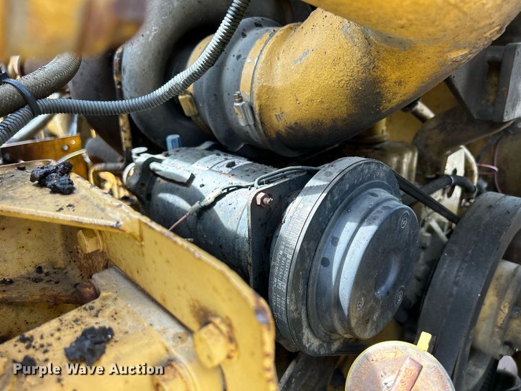 image for item DW2273 1979 Caterpillar  627B conventional scraper 