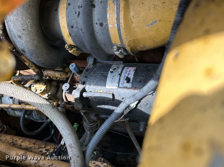 image for item DW2273 1979 Caterpillar  627B conventional scraper 