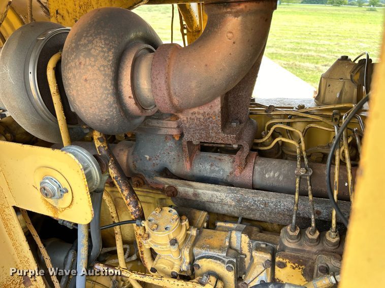 image for item DW2273 1979 Caterpillar  627B conventional scraper 