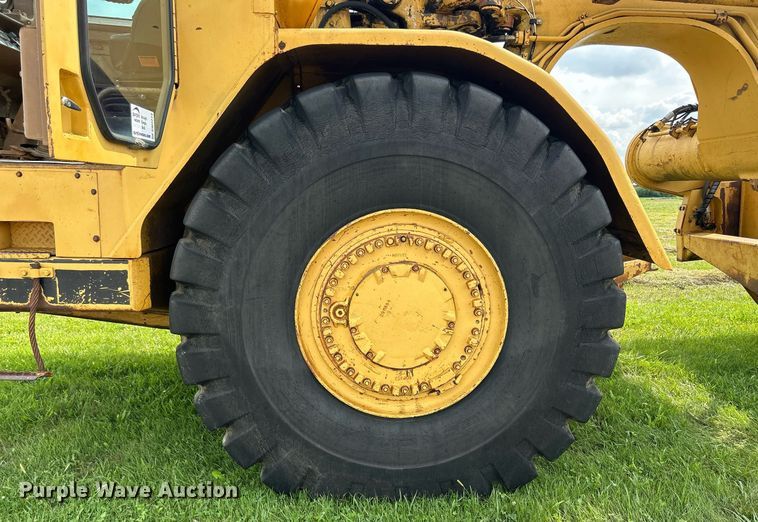 image for item DW2273 1979 Caterpillar  627B conventional scraper 