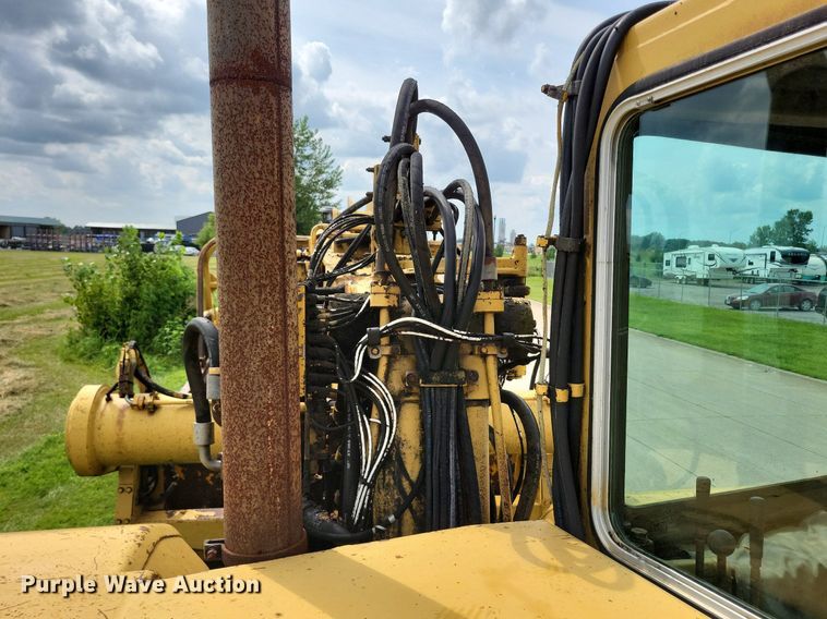 image for item DW2274 1984 Caterpillar 627B conventional scraper 